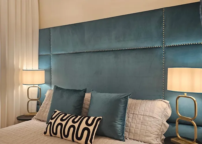 Fronte Mare Esclusivo In Centro, 20m Apartament