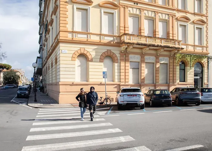 Fronte Mare Esclusivo In Centro, 20m Apartament *