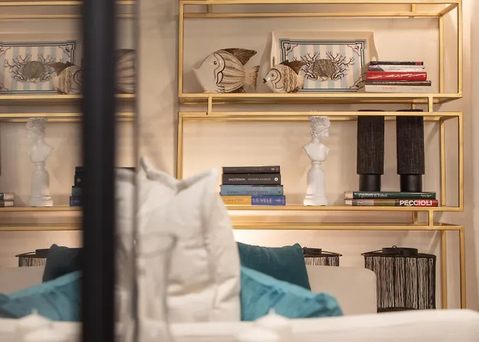 Fronte Mare Esclusivo In Centro, 20m Apartament