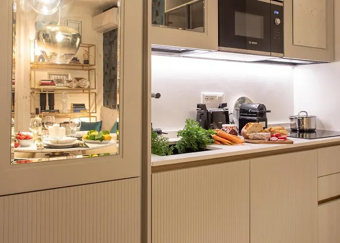 Fronte Mare Esclusivo In Centro, 20m *