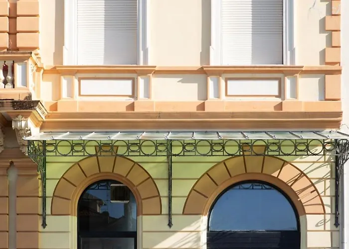 Viareggio Centro Esclusivo Appartamento Fronte Spiaggia * Viareggio