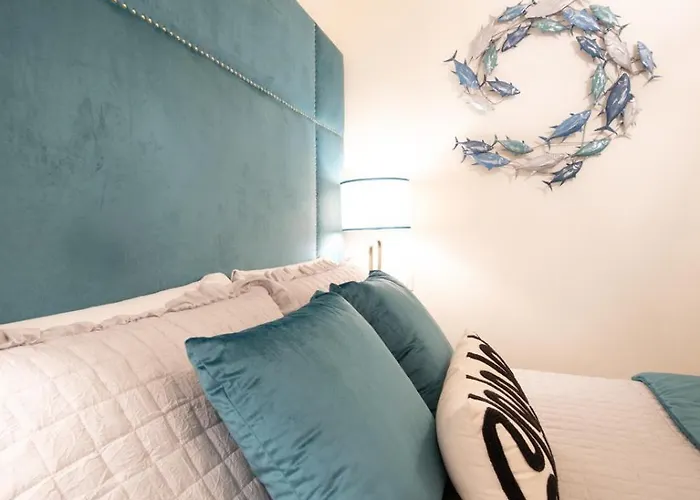 Viareggio Centro Esclusivo Appartamento Fronte Spiaggia