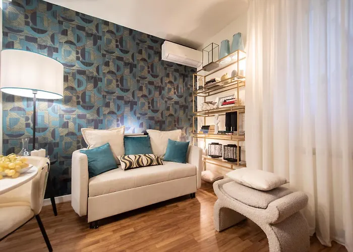 Viareggio Centro Esclusivo Appartamento Fronte Spiaggia Viareggio