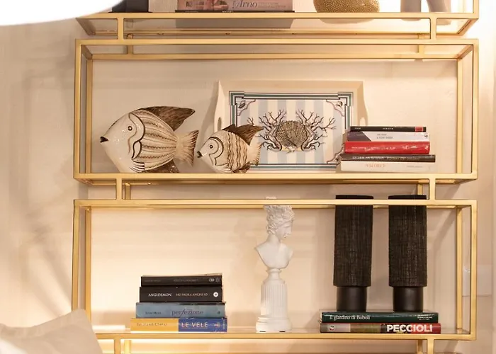 Fronte Mare Viareggio Appartamento Esclusivo In Centro, 20M Spiaggia アパート ヴィアレッジョ